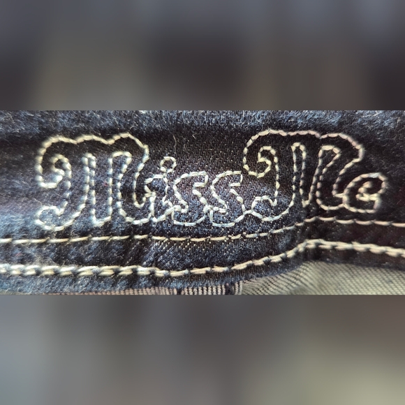 NEW MISS ME MID-RISE BOOTCUT JEANS. - Picture 5 of 8